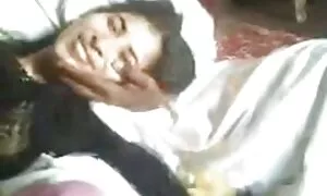 पुरुषों को छूने स्तन सेक्सी हिंदी फिल्म एचडी वीडियो